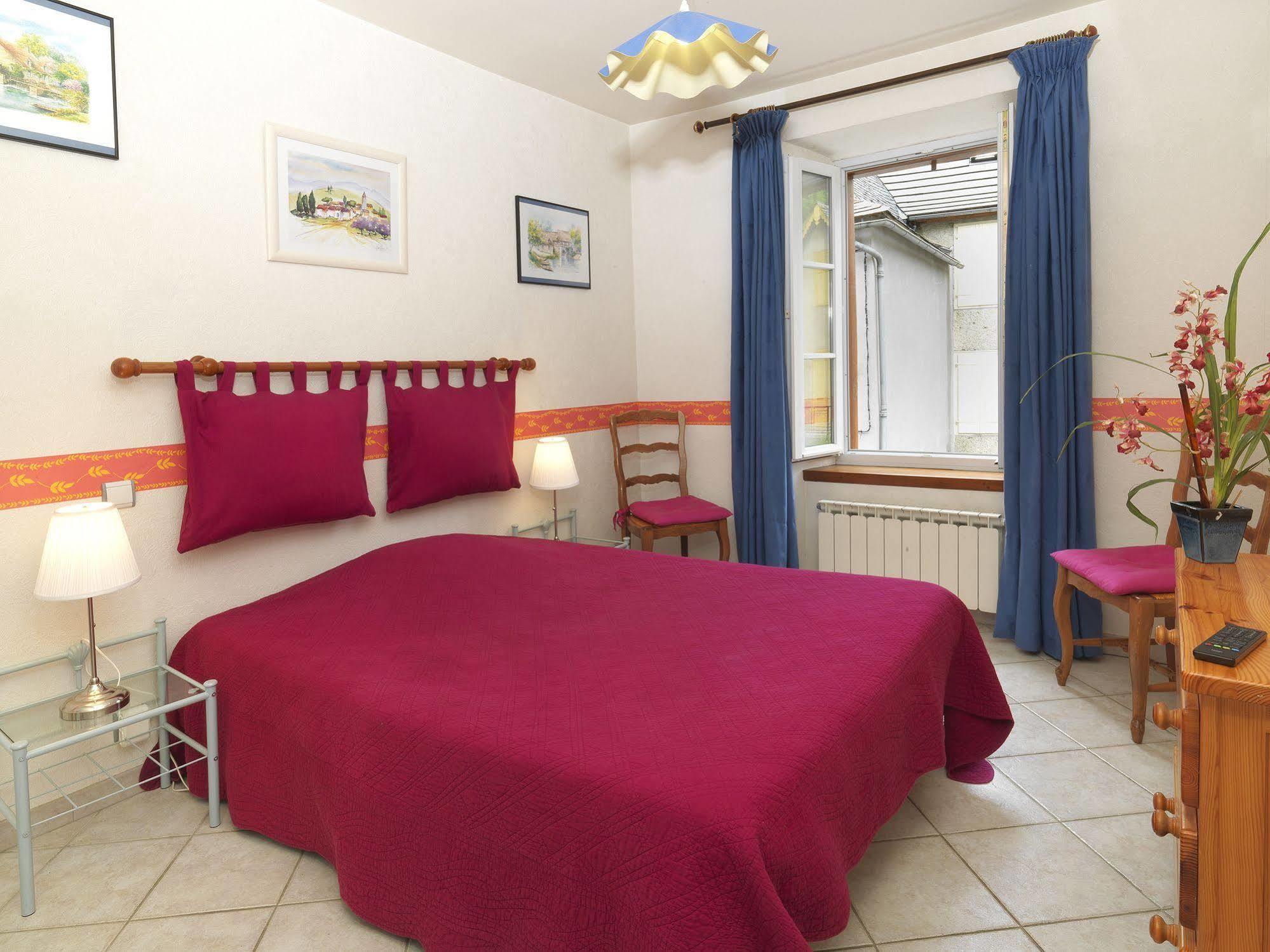 Auberge De L'Isard Saint-Denis  Eksteriør bilde